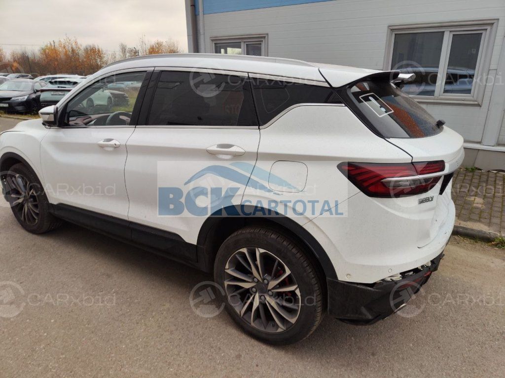 Geely Coolray 2023
