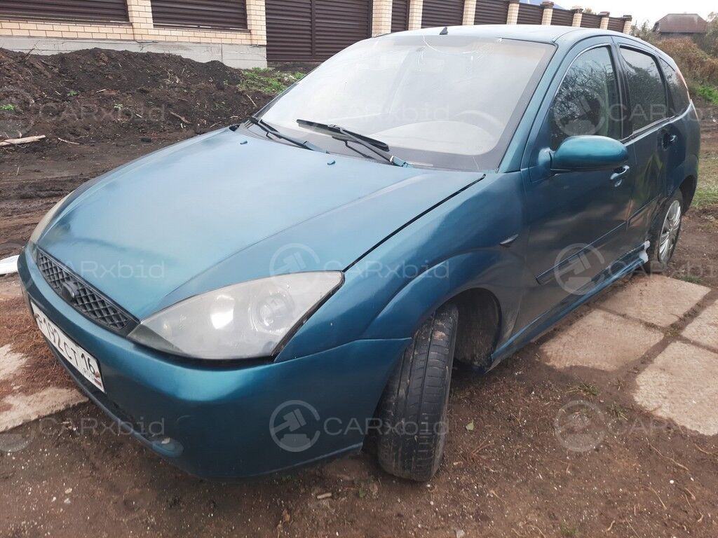 Ford Focus 2000