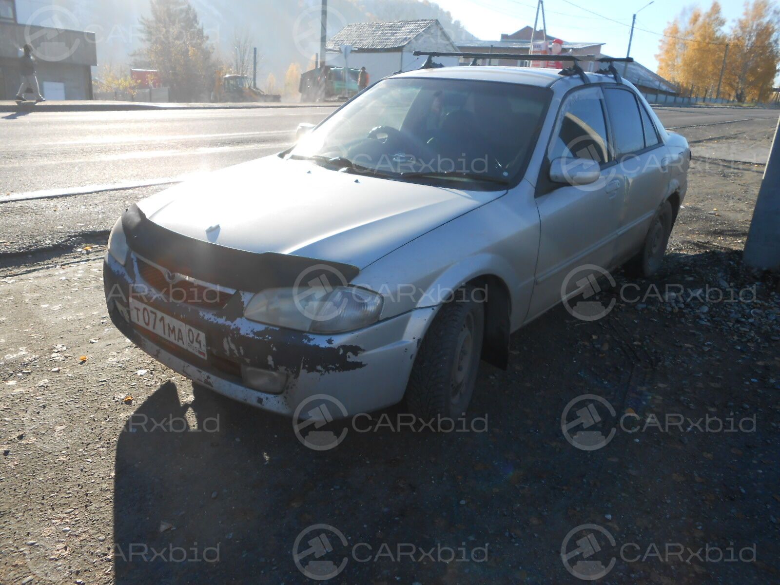 Mazda Familia 2000